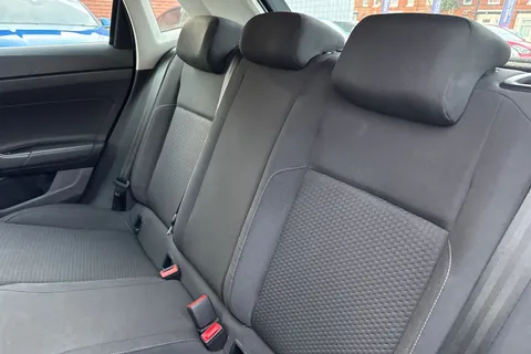 19 of 48 for Volkswagen Polo 1.0 TSI SE Euro 6 (s/s) 5dr