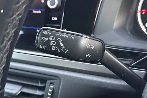 39 of 48 for Volkswagen Polo 1.0 TSI SE Euro 6 (s/s) 5dr