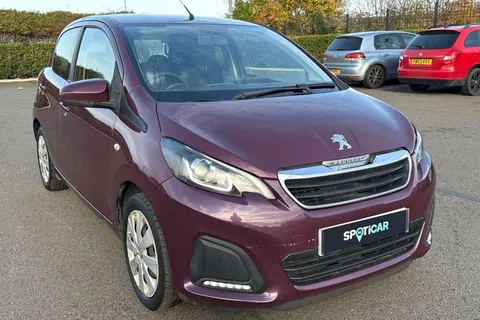 8 of 57 for PEUGEOT 108 1.0 Active 2 Tronic Euro 6 5dr