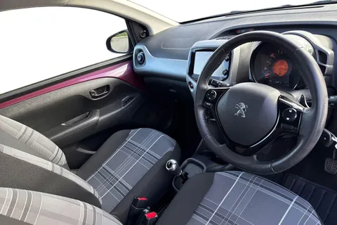 13 of 57 for PEUGEOT 108 1.0 Active 2 Tronic Euro 6 5dr