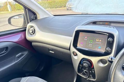 16 of 57 for PEUGEOT 108 1.0 Active 2 Tronic Euro 6 5dr