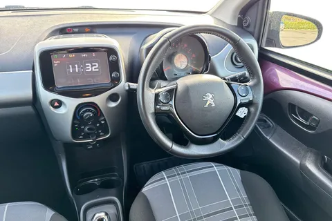 17 of 57 for PEUGEOT 108 1.0 Active 2 Tronic Euro 6 5dr