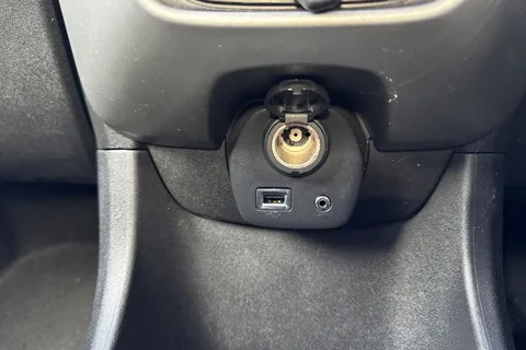 44 of 57 for PEUGEOT 108 1.0 Active 2 Tronic Euro 6 5dr