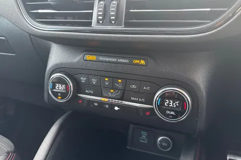 19 of 46 for FORD KUGA 1.5 EcoBlue ST-Line X 5dr