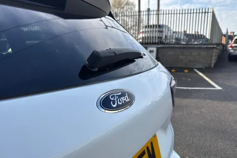 41 of 46 for FORD KUGA 1.5 EcoBlue ST-Line X 5dr