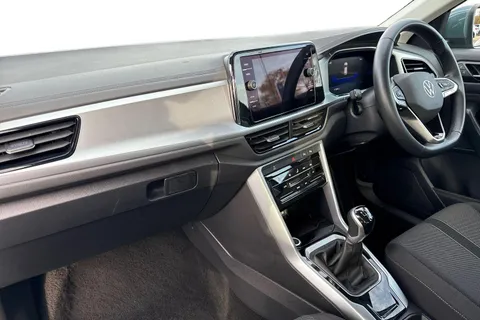 15 of 47 for VOLKSWAGEN T-ROC 1.5 TSI Life 5dr