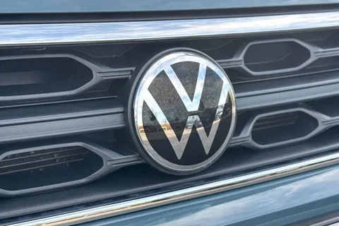 27 of 47 for VOLKSWAGEN T-ROC 1.5 TSI Life 5dr