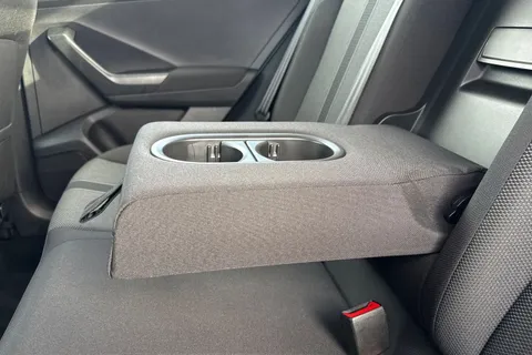 29 of 47 for VOLKSWAGEN T-ROC 1.5 TSI Life 5dr