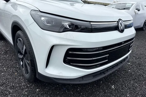 Volkswagen Tiguan 1.5 TSI Elegance DSG Euro 6 (s/s) 5dr Thumbnail #9