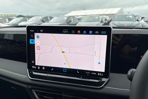 Volkswagen Tiguan 1.5 TSI Elegance DSG Euro 6 (s/s) 5dr Thumbnail #17