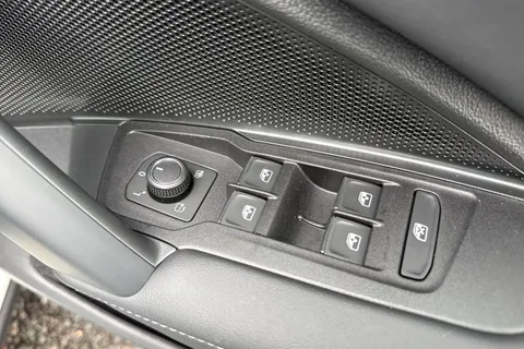 Volkswagen Tiguan 1.5 TSI Elegance DSG Euro 6 (s/s) 5dr Thumbnail #21