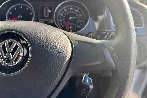 45 of 59 for Volkswagen Golf 1.4 TSI S Hatchback 5dr Petrol DSG Euro 6 (s/s) (125 ps)