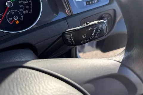 46 of 59 for Volkswagen Golf 1.4 TSI S Hatchback 5dr Petrol DSG Euro 6 (s/s) (125 ps)