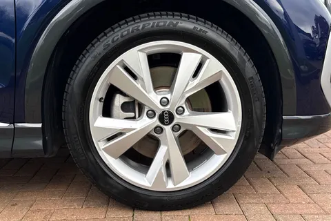 10 of 66 for Audi Q4 e-tron Q4 Sportback S line 45 e-tron 210,00 kW