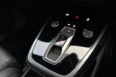 23 of 66 for Audi Q4 e-tron Q4 Sportback S line 45 e-tron 210,00 kW