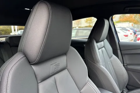 24 of 66 for Audi Q4 e-tron Q4 Sportback S line 45 e-tron 210,00 kW