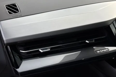 34 of 66 for Audi Q4 e-tron Q4 Sportback S line 45 e-tron 210,00 kW