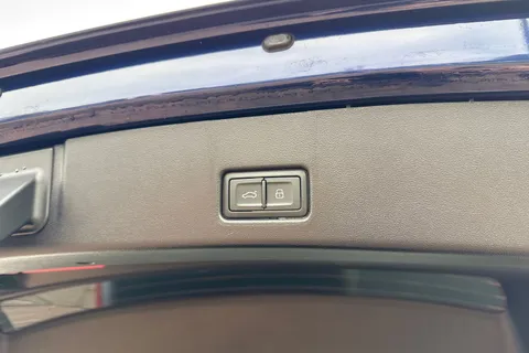 41 of 66 for Audi Q4 e-tron Q4 Sportback S line 45 e-tron 210,00 kW