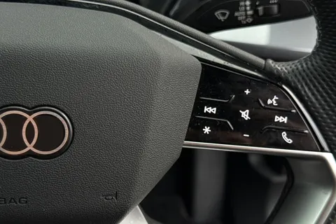 49 of 66 for Audi Q4 e-tron Q4 Sportback S line 45 e-tron 210,00 kW