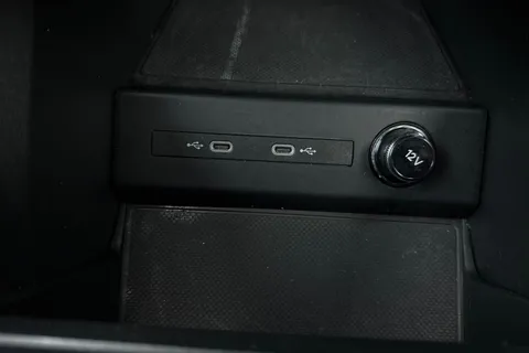 59 of 66 for Audi Q4 e-tron Q4 Sportback S line 45 e-tron 210,00 kW