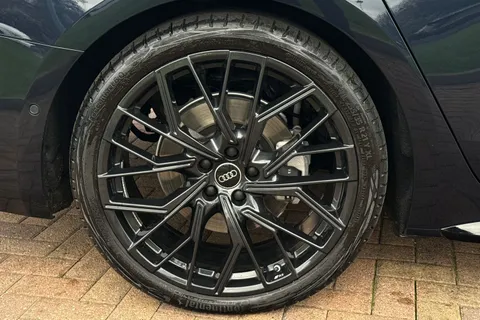 BG25EYP Audi A6 Avant Avant Launch Edition TDI quattro 204 PS S tronic Thumbnail #10