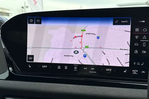 BG25EYP Audi A6 Avant Avant Launch Edition TDI quattro 204 PS S tronic Thumbnail #17