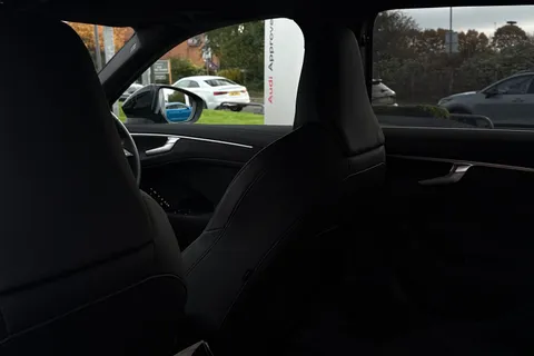 BG25EYP Audi A6 Avant Avant Launch Edition TDI quattro 204 PS S tronic Thumbnail #30