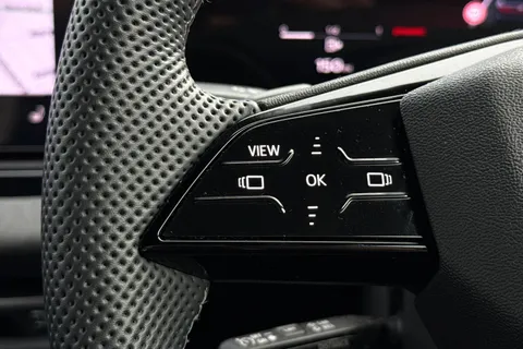 BG25EYP Audi A6 Avant Avant Launch Edition TDI quattro 204 PS S tronic Thumbnail #35