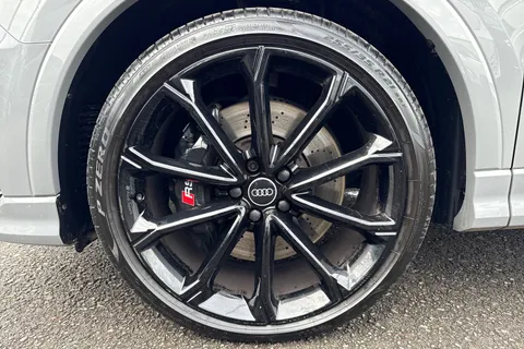 12 of 64 for Audi RS Q3 2.5 TFSI Audi Sport Edition Sportback S Tronic quattro Euro 6 (s/s) 5dr