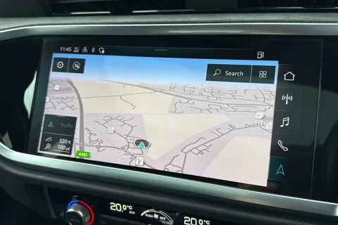 17 of 64 for Audi RS Q3 2.5 TFSI Audi Sport Edition Sportback S Tronic quattro Euro 6 (s/s) 5dr