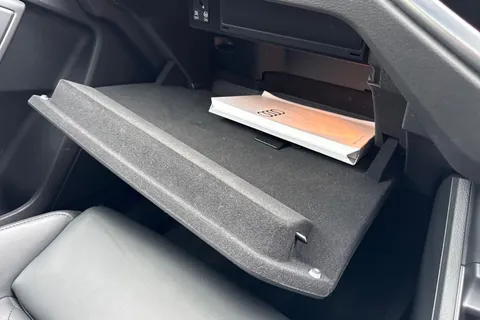 46 of 64 for Audi RS Q3 2.5 TFSI Audi Sport Edition Sportback S Tronic quattro Euro 6 (s/s) 5dr