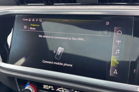 56 of 64 for Audi RS Q3 2.5 TFSI Audi Sport Edition Sportback S Tronic quattro Euro 6 (s/s) 5dr