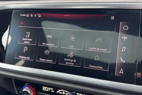 58 of 64 for Audi RS Q3 2.5 TFSI Audi Sport Edition Sportback S Tronic quattro Euro 6 (s/s) 5dr