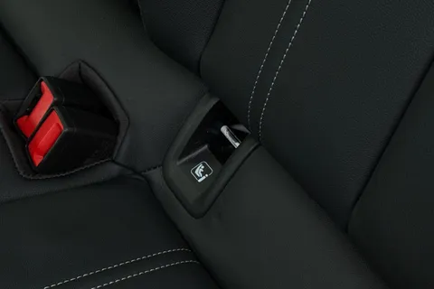 KY24UNM Audi Q4 e-tron 250kW 55 Quattro 82kWh S Line 5dr Auto [Leather] Thumbnail #29