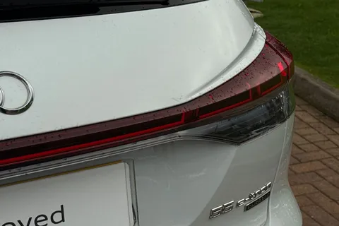 KY24UNM Audi Q4 e-tron 250kW 55 Quattro 82kWh S Line 5dr Auto [Leather] Thumbnail #53