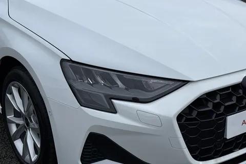 SN75YBL Audi A3 Sport 40 TFSI e 204 PS S tronic Thumbnail #10