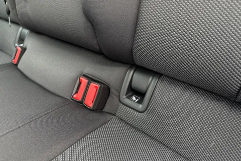 SN75YBL Audi A3 Sport 40 TFSI e 204 PS S tronic Thumbnail #45