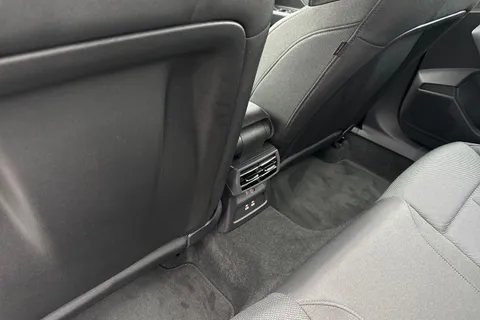 SN75YBL Audi A3 Sport 40 TFSI e 204 PS S tronic Thumbnail #46