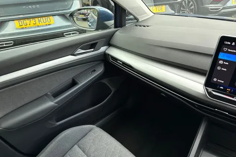 15 of 44 for Volkswagen Golf 1.5 TSI Match 5dr | Rear Camera | ACC | Navigation