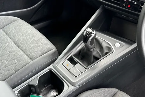 20 of 44 for Volkswagen Golf 1.5 TSI Match 5dr | Rear Camera | ACC | Navigation