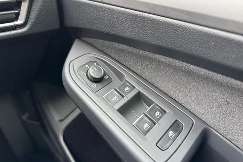 25 of 44 for Volkswagen Golf 1.5 TSI Match 5dr | Rear Camera | ACC | Navigation