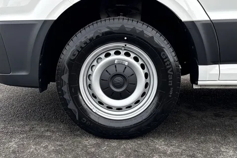 BG75KKO Volkswagen Crafter 2.0 TDI 163PS HDE Commerce Plus Low Roof Van Auto Thumbnail #10