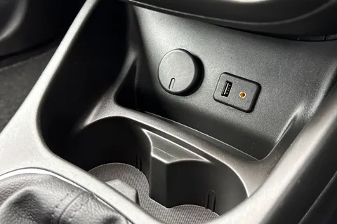 51 of 55 for Vauxhall Corsa 1.4i ecoFLEX Excite Easytronic Euro 6 (s/s) 5dr (a/c)