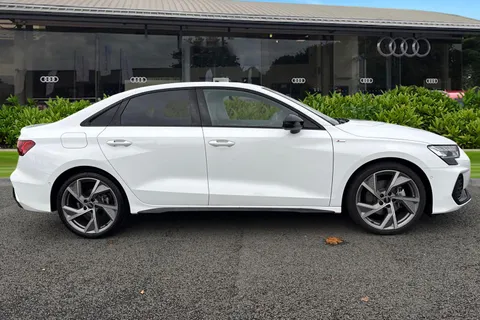 DX25ULZ Audi A3 Black Edition 35 TFSI  150 PS 6-speed Thumbnail #4