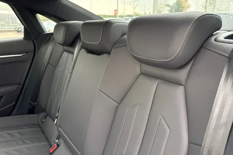 DX25ULZ Audi A3 Black Edition 35 TFSI  150 PS 6-speed Thumbnail #20