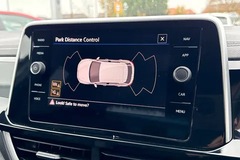 KO74HDV Volkswagen T-Roc 2.0 TDI 150 EVO R-Line 5dr DSG ⭐Winter Pack, Low TAX £195⭐ Thumbnail #47