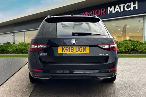 4 of 62 for Škoda Superb 2.0 TSI SportLine DSG Euro 6 (s/s) 5dr