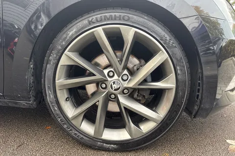 11 of 62 for Škoda Superb 2.0 TSI SportLine DSG Euro 6 (s/s) 5dr