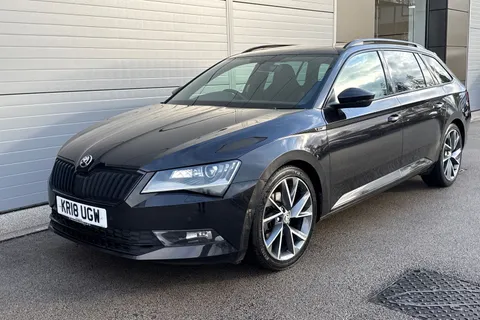 30 of 62 for Škoda Superb 2.0 TSI SportLine DSG Euro 6 (s/s) 5dr
