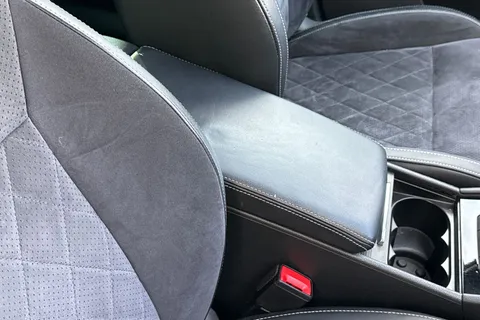 36 of 62 for Škoda Superb 2.0 TSI SportLine DSG Euro 6 (s/s) 5dr